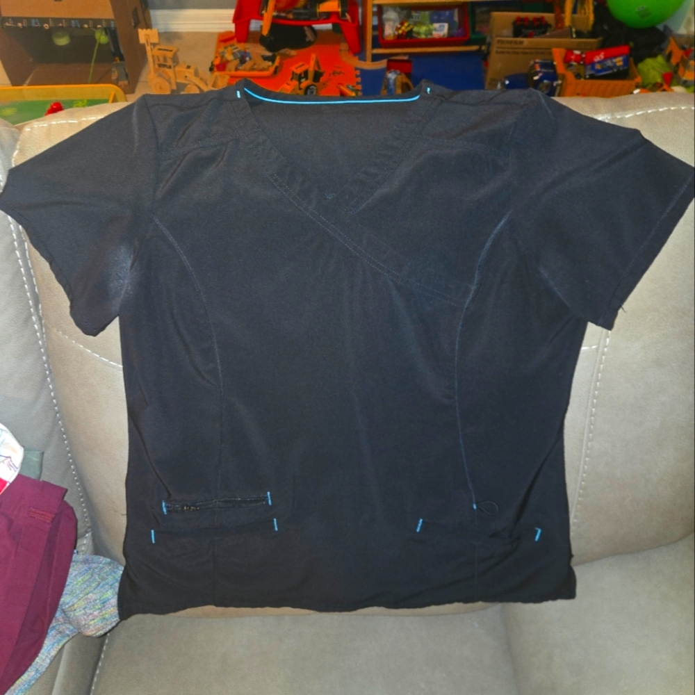 Women's Black with Blue Lining Scrub Set - Medium